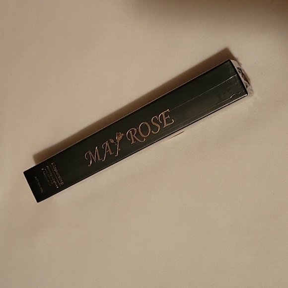 May Rose ~ 1 pkg shimmering lip gloss - Picture 2 of 3